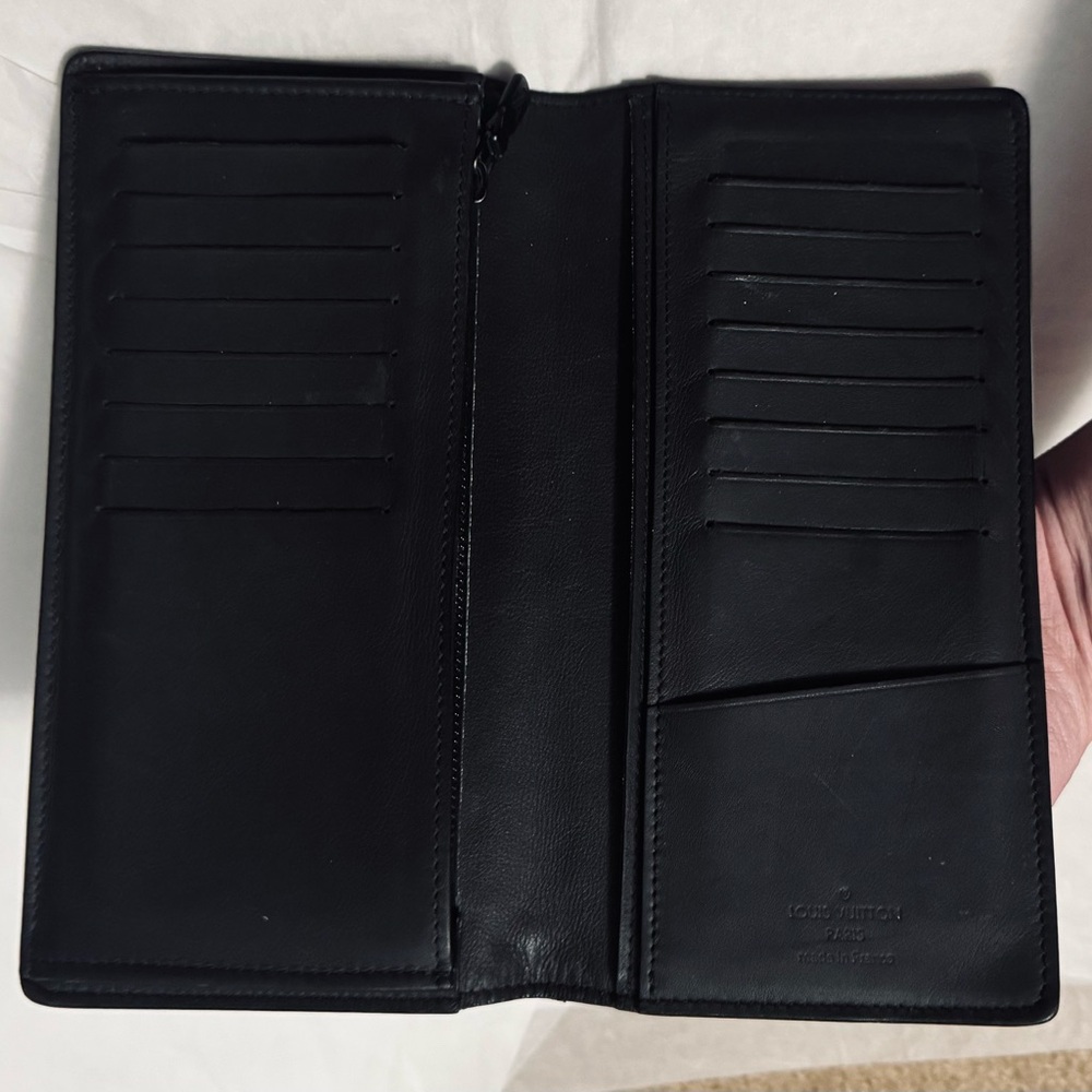 Louis Vuitton AUTHENTIC Shadow Monogram Portefeuille Brazza Black Leather Wallet - Picture 11 of 16